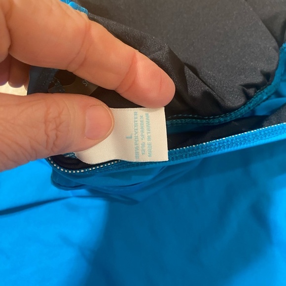 New Directions Two Piece Swim Suit size Large (JI) - Picture 10 of 10